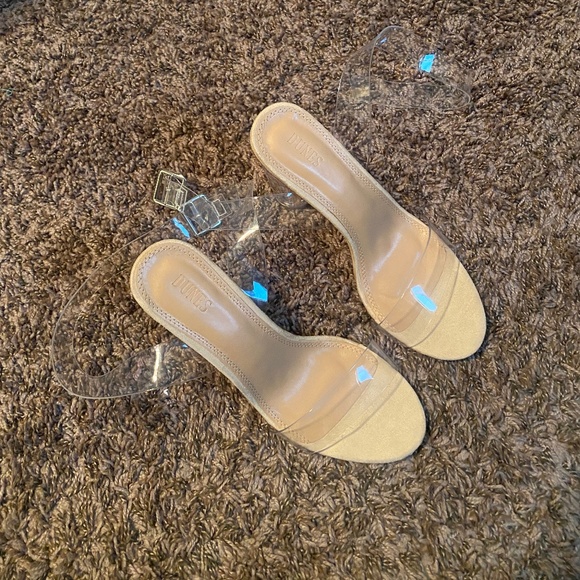 Clear Around Ankle Strap Sandal Heel - Picture 2 of 4